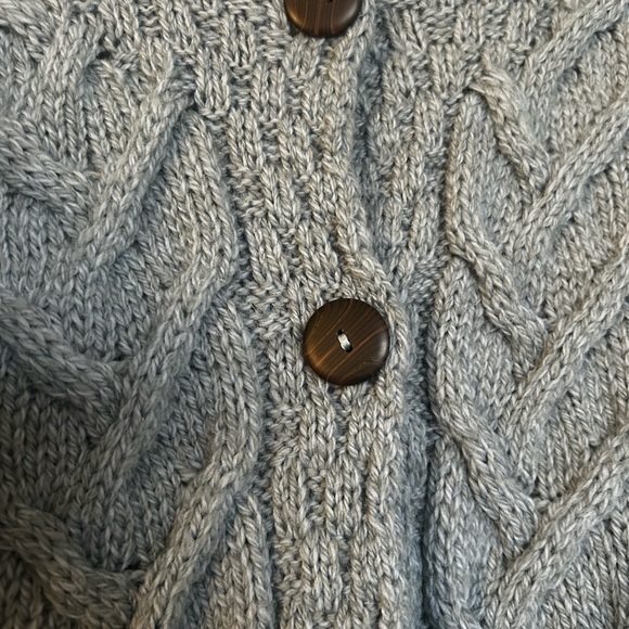 Chunky Cable-Knit Merino Wool Button Front Sweater - mist marl/light blue color - Picture 2 of 6